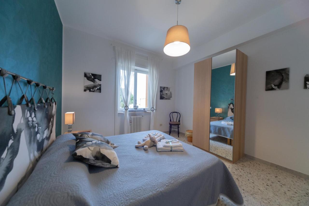 Casa Luisa Bed and Breakfast Salerno Exteriör bild